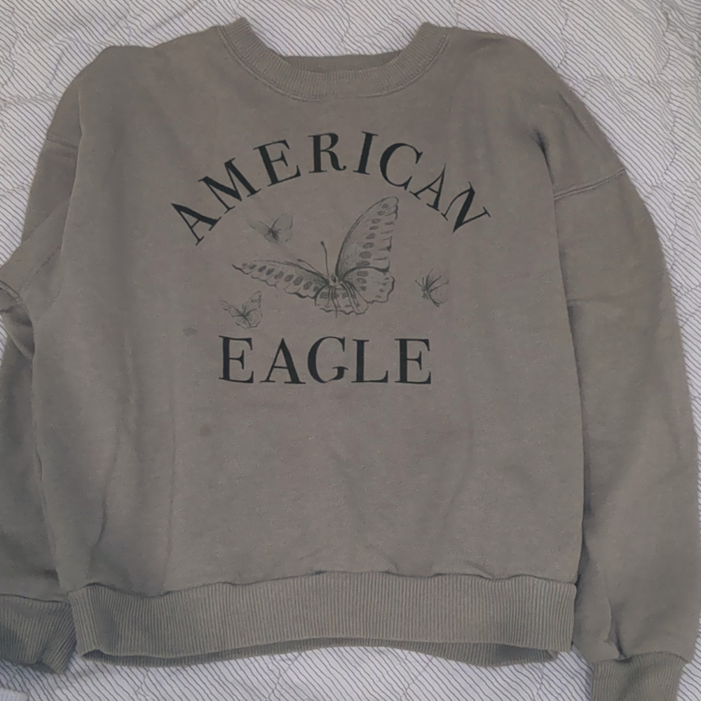 American eagle crewneck